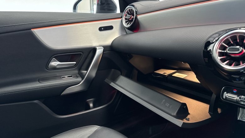 Mercedes-Benz CLA 180 AMG Line Premium + Night Ed 5dr Tip Auto Petrol Estate